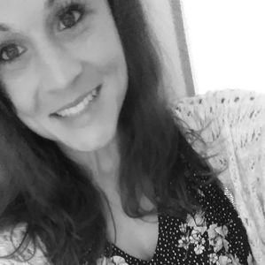 Meet your Posher, Jenn